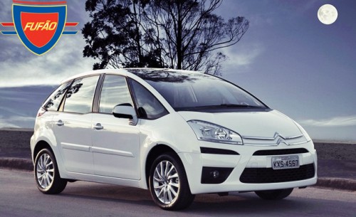 Citroën C4 Picasso ganha série especial com Teto Solar panorâmico